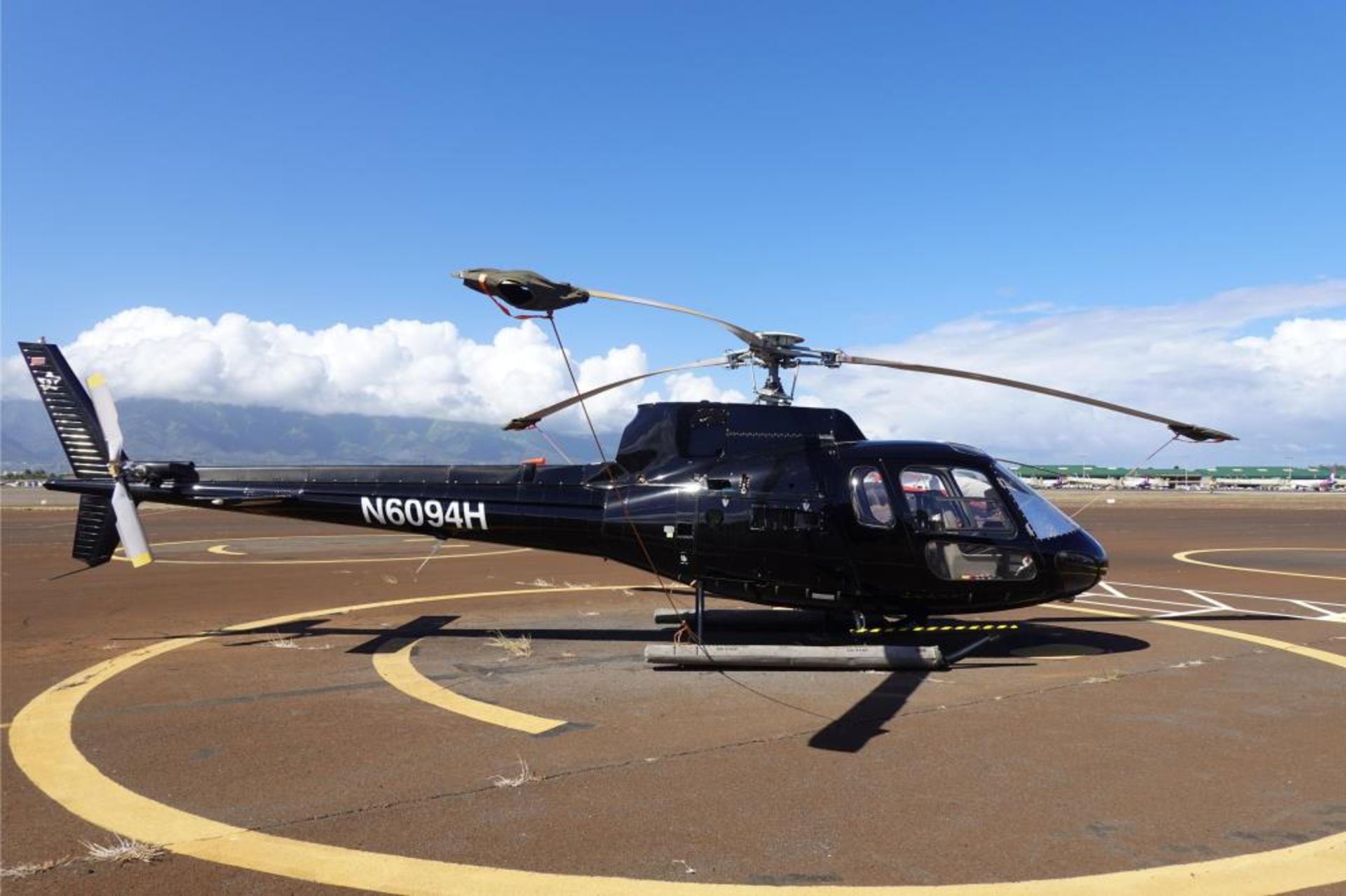 Eurocopter 5- Passenger Helicopter - Image 11 of 41