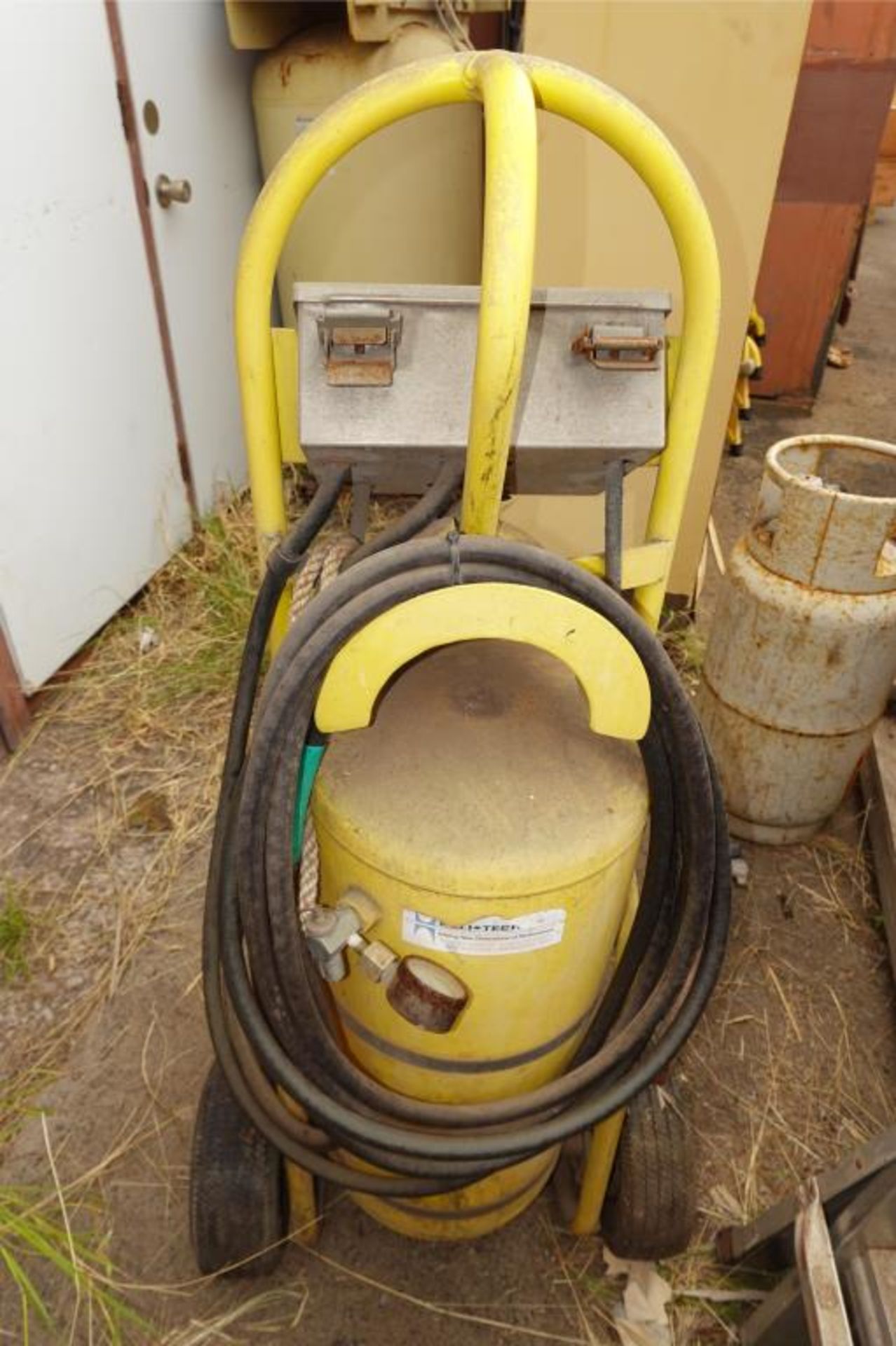 Heli-Tech Mobile Helicopter Wash Cart - Image 5 of 7