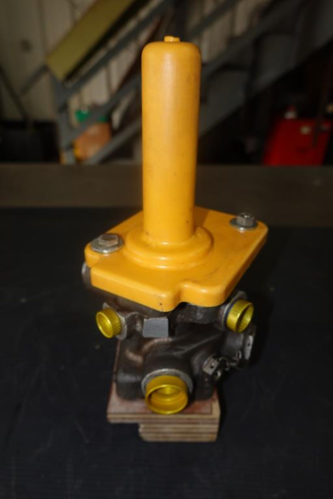 Fuel Pump- Due OH - Image 2 of 7