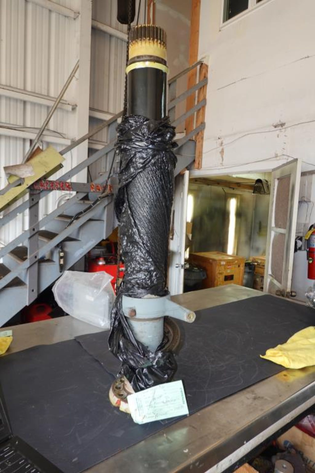 Mast Assembly For EC-130 - Image 4 of 5