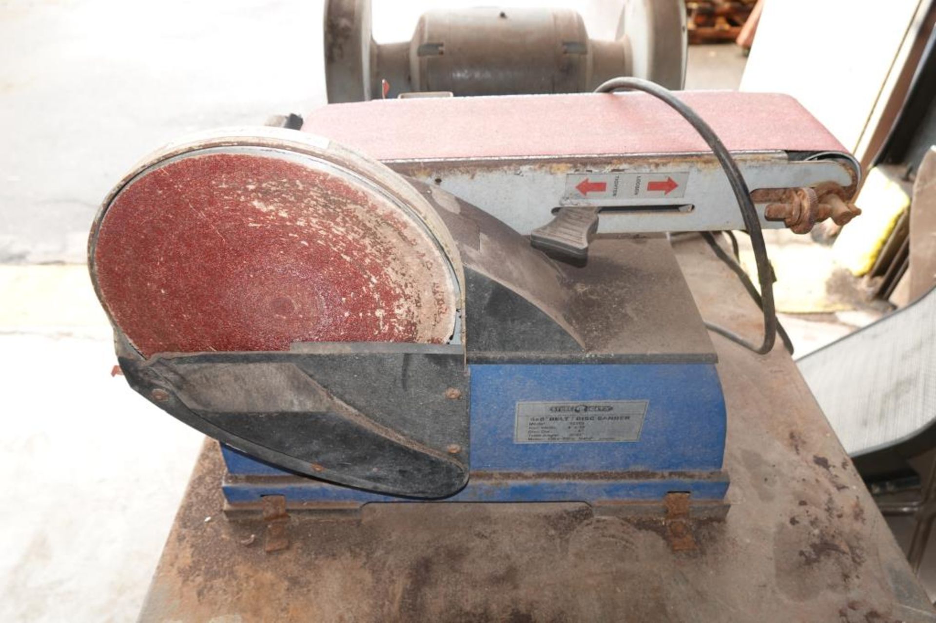 Disk/Belt Sander Combo & Grinder - Image 2 of 8