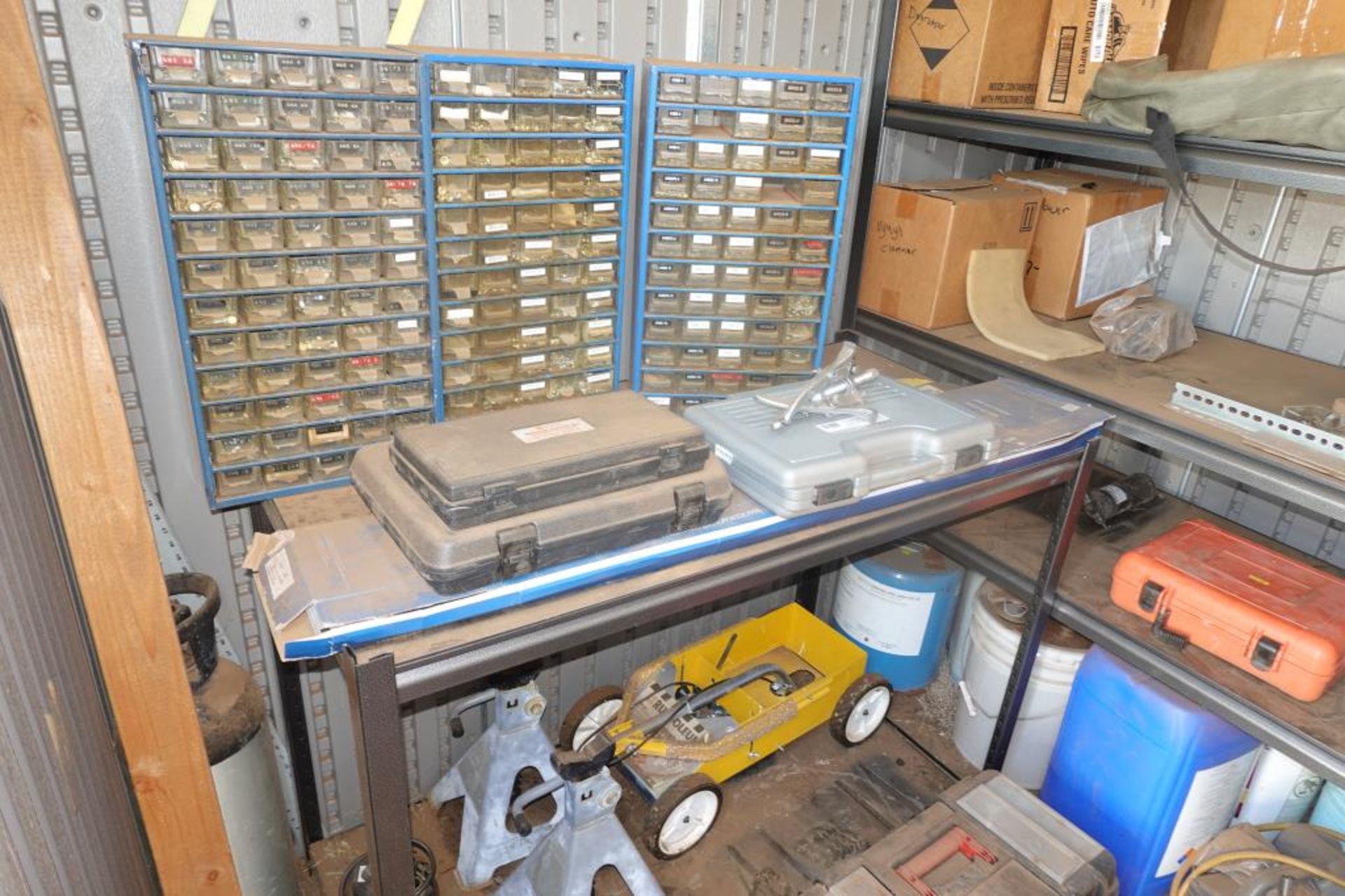 Helicopter Maintenance Equip & Supplies - Image 27 of 30
