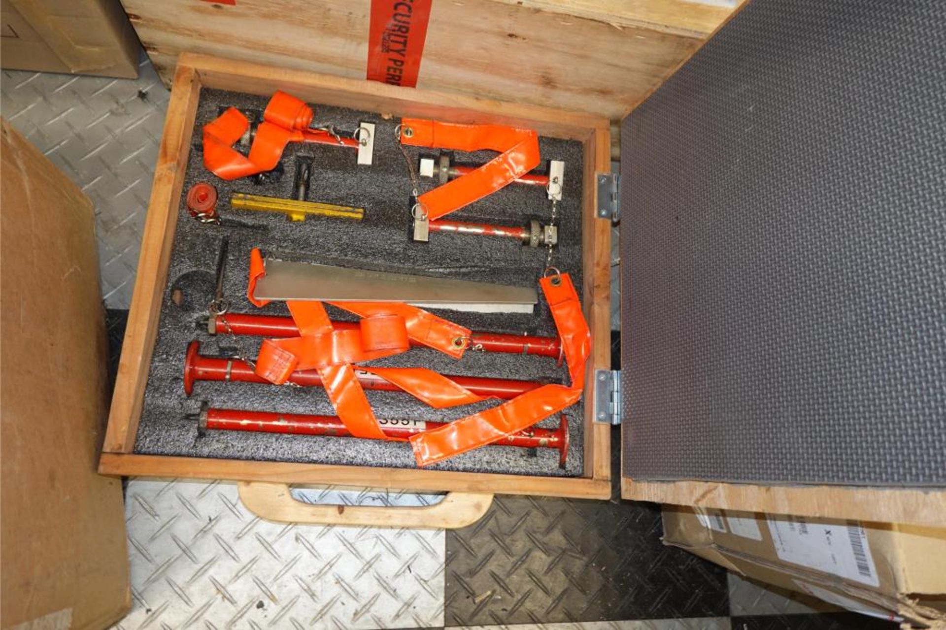 EC-130 & AS-350 Parts Room Inventory - Image 27 of 29