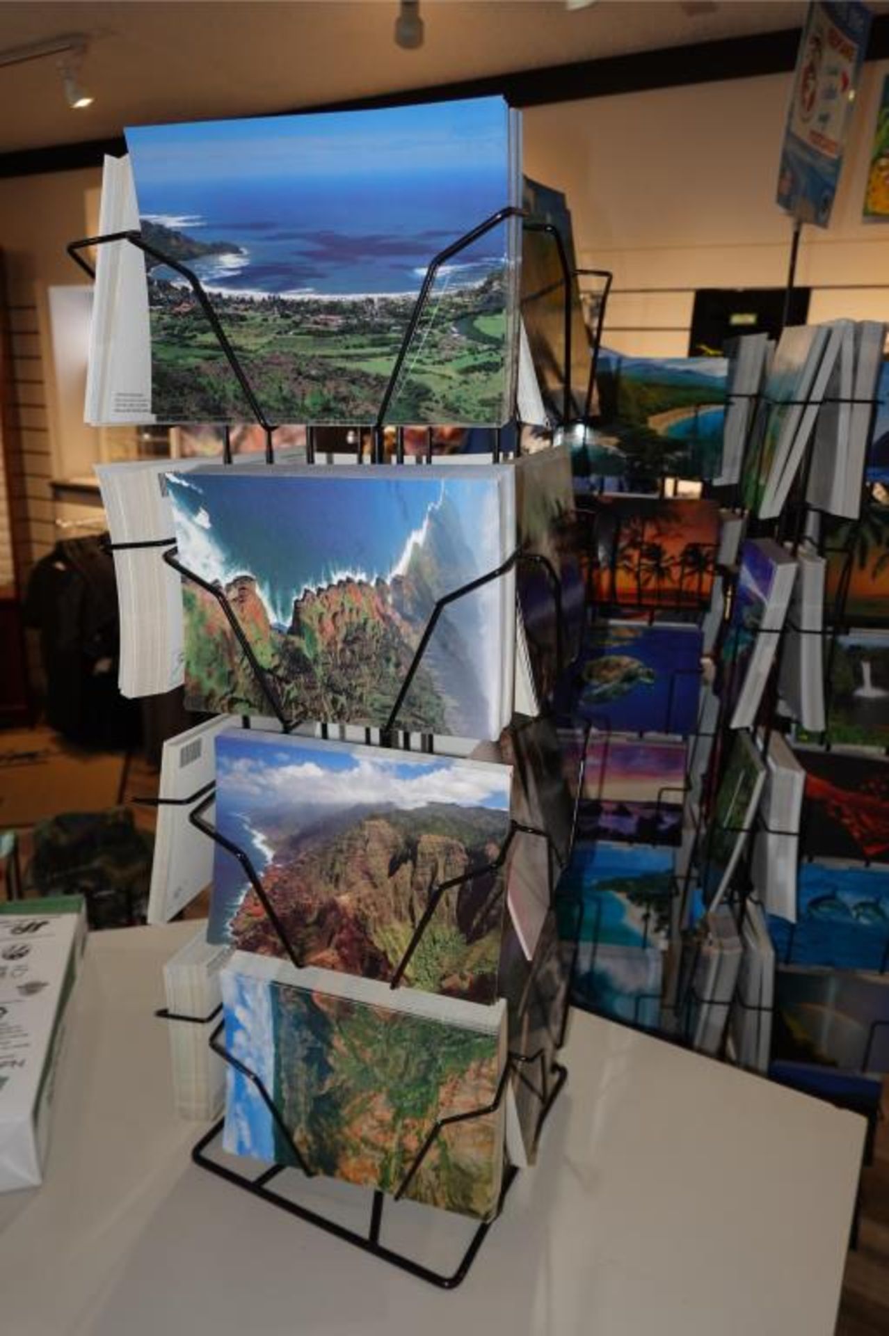 Assorted Maui Postcards - Image 9 of 11