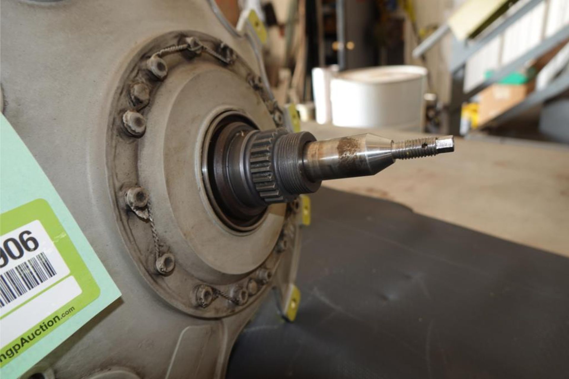Tail Rotor Gearbox, Serviceable - Image 3 of 9