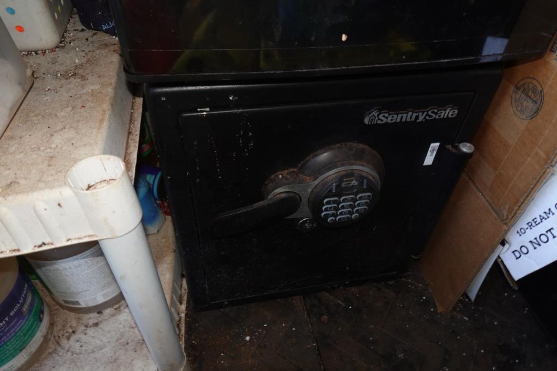 Storage Sheds With Contents - Image 5 of 23