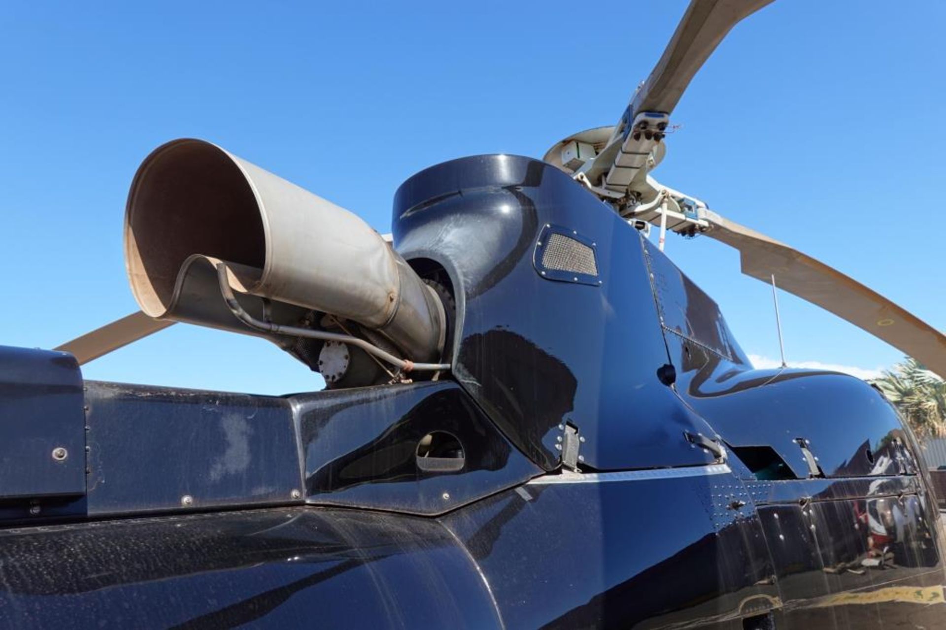 Eurocopter 5- Passenger Helicopter - Image 13 of 40