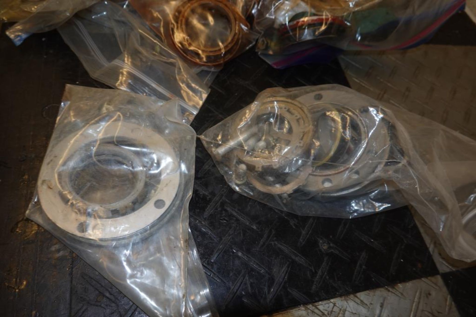 Assorted TR Tail Pitch Spider Assy's - Image 21 of 24