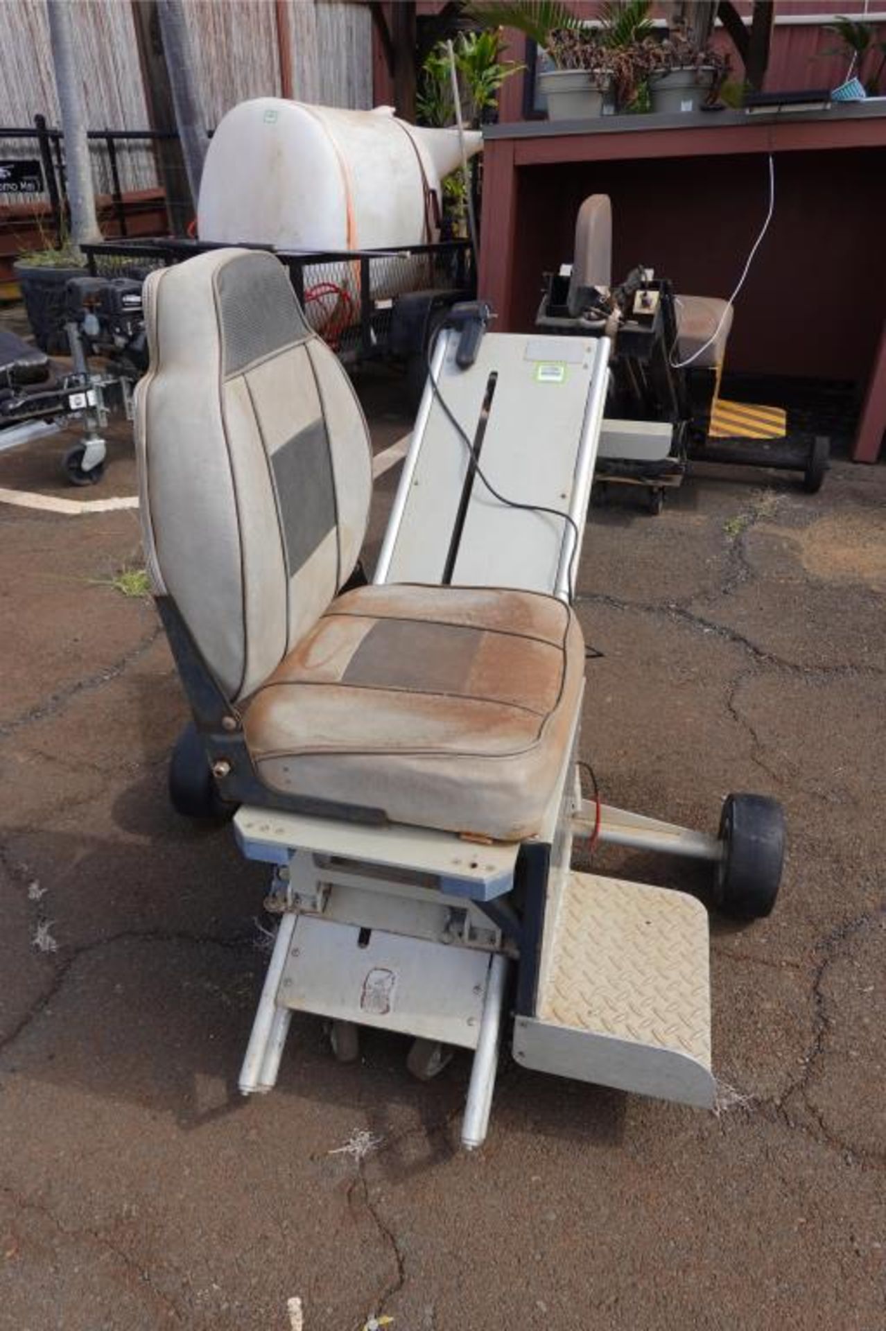 Universalift  Handicap Wheel Chair Lift - Image 3 of 7
