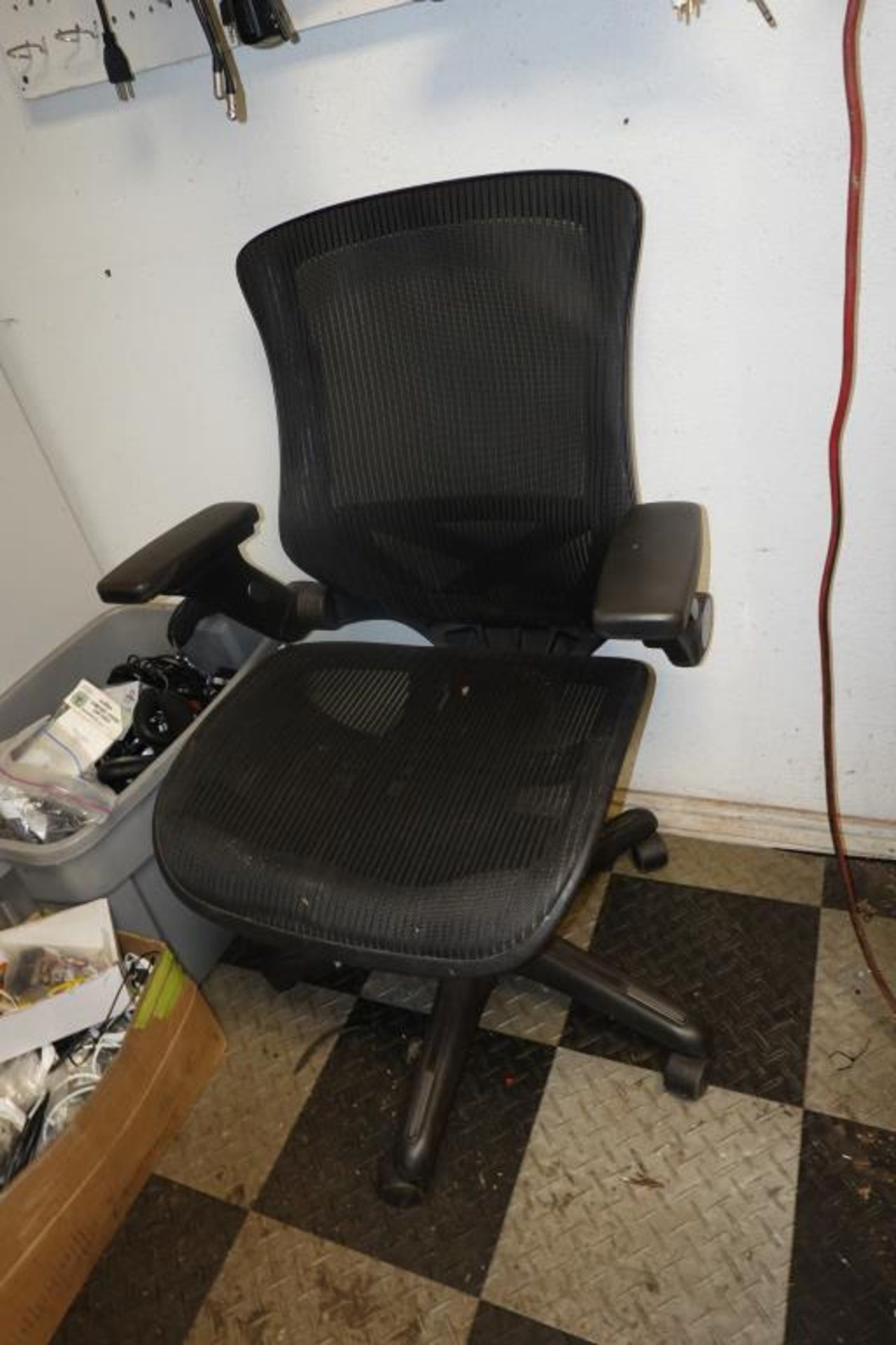 Assorted Aircraft Equipment - Image 23 of 23