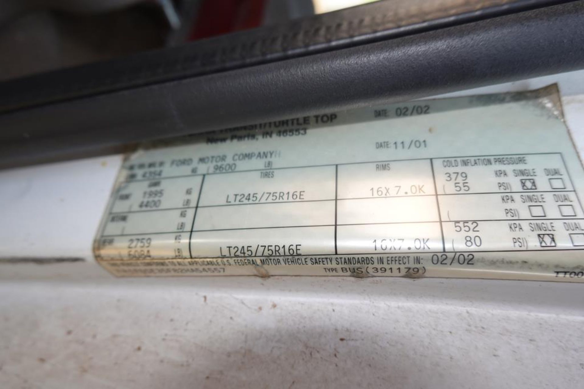 2002 Ford Passenger Transport Van - Image 12 of 14