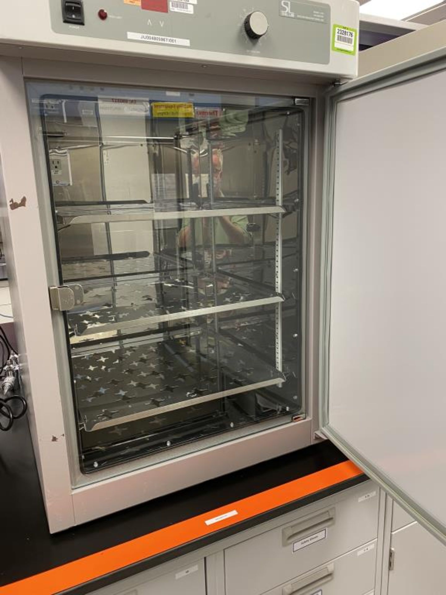 Shel Lab Incubator - Image 6 of 6