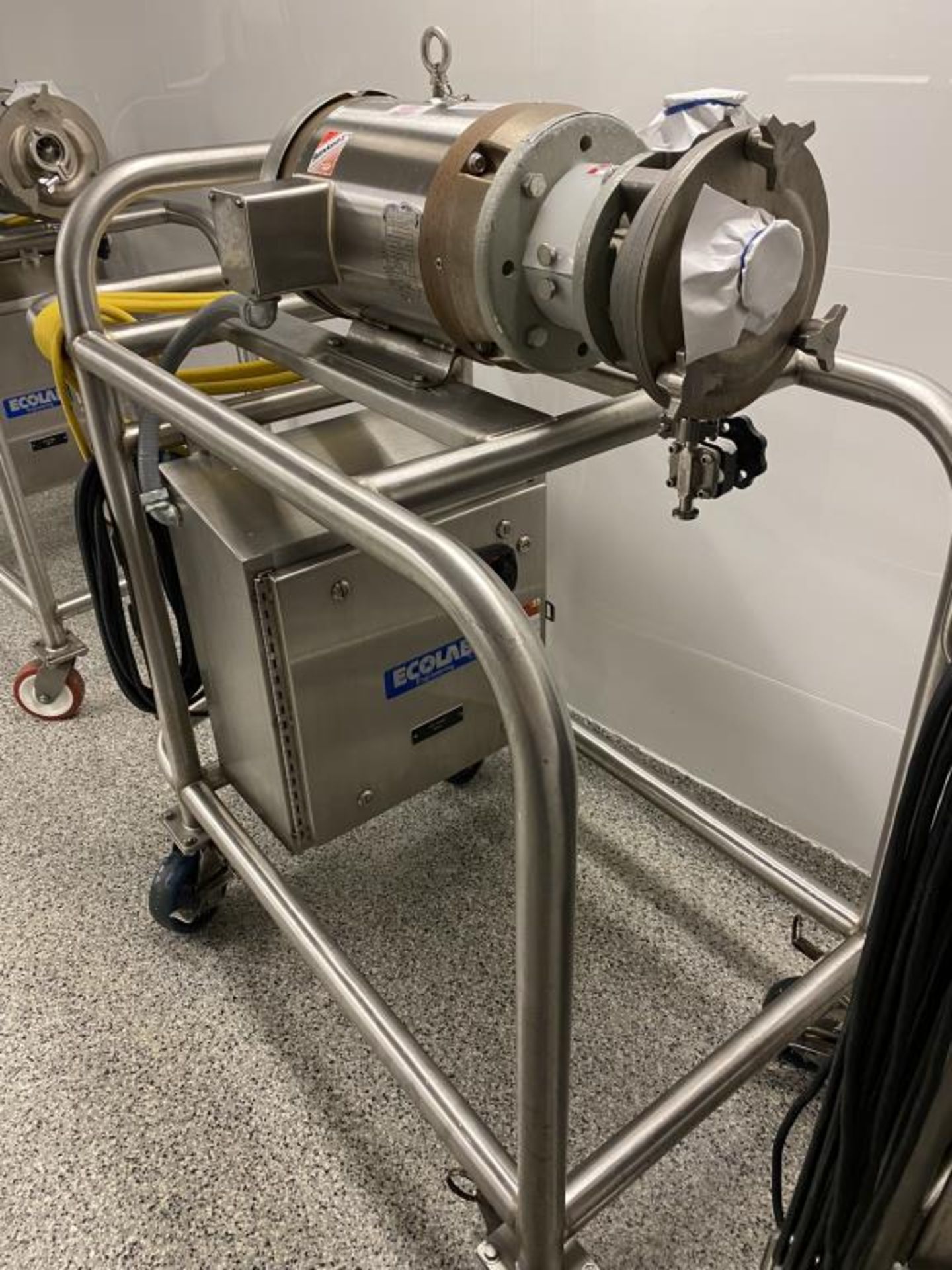 Portable Pump Assemblies - Image 5 of 7