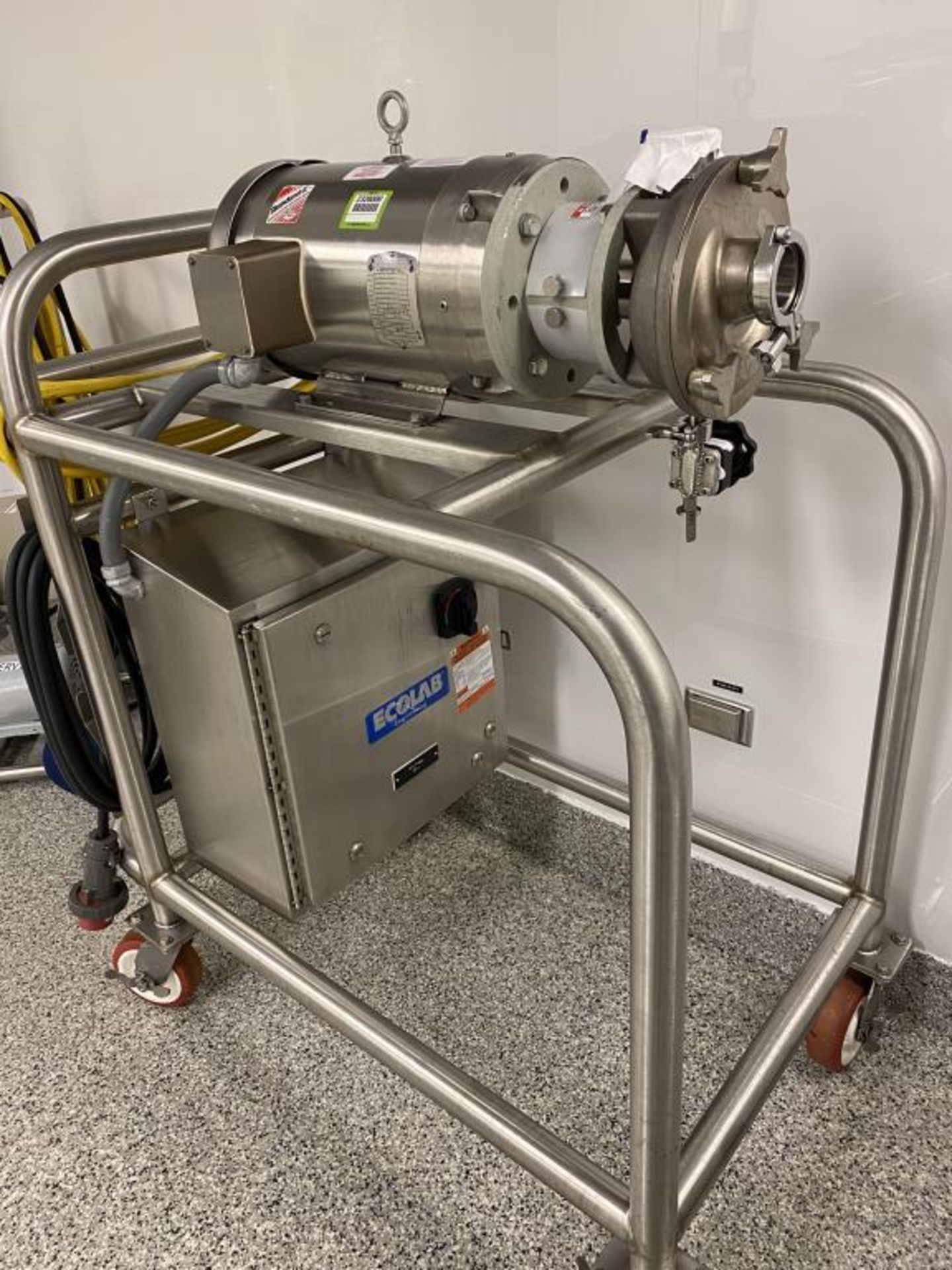 Portable Pump Assemblies - Image 3 of 7