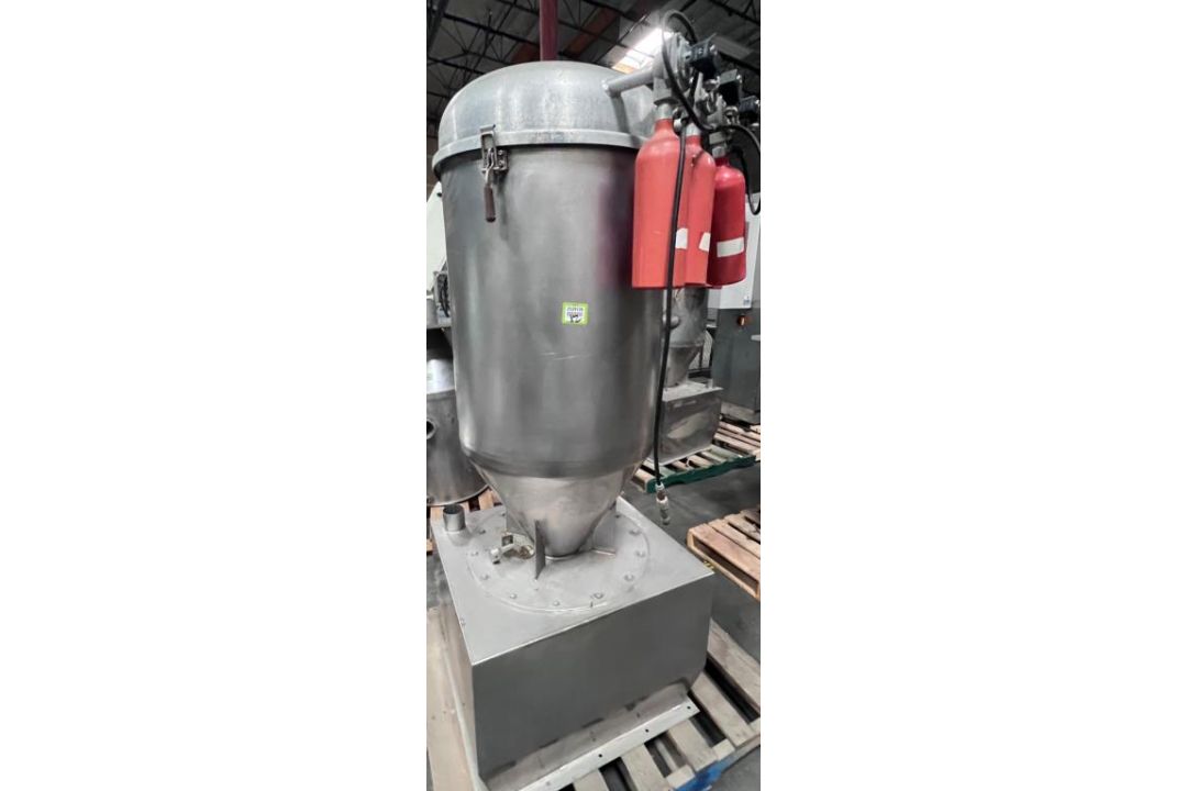 Stainless Steel Settling Tanks - Image 1 of 8