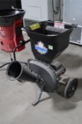 Patriot Electric Wood Chipper Leaf Shredder