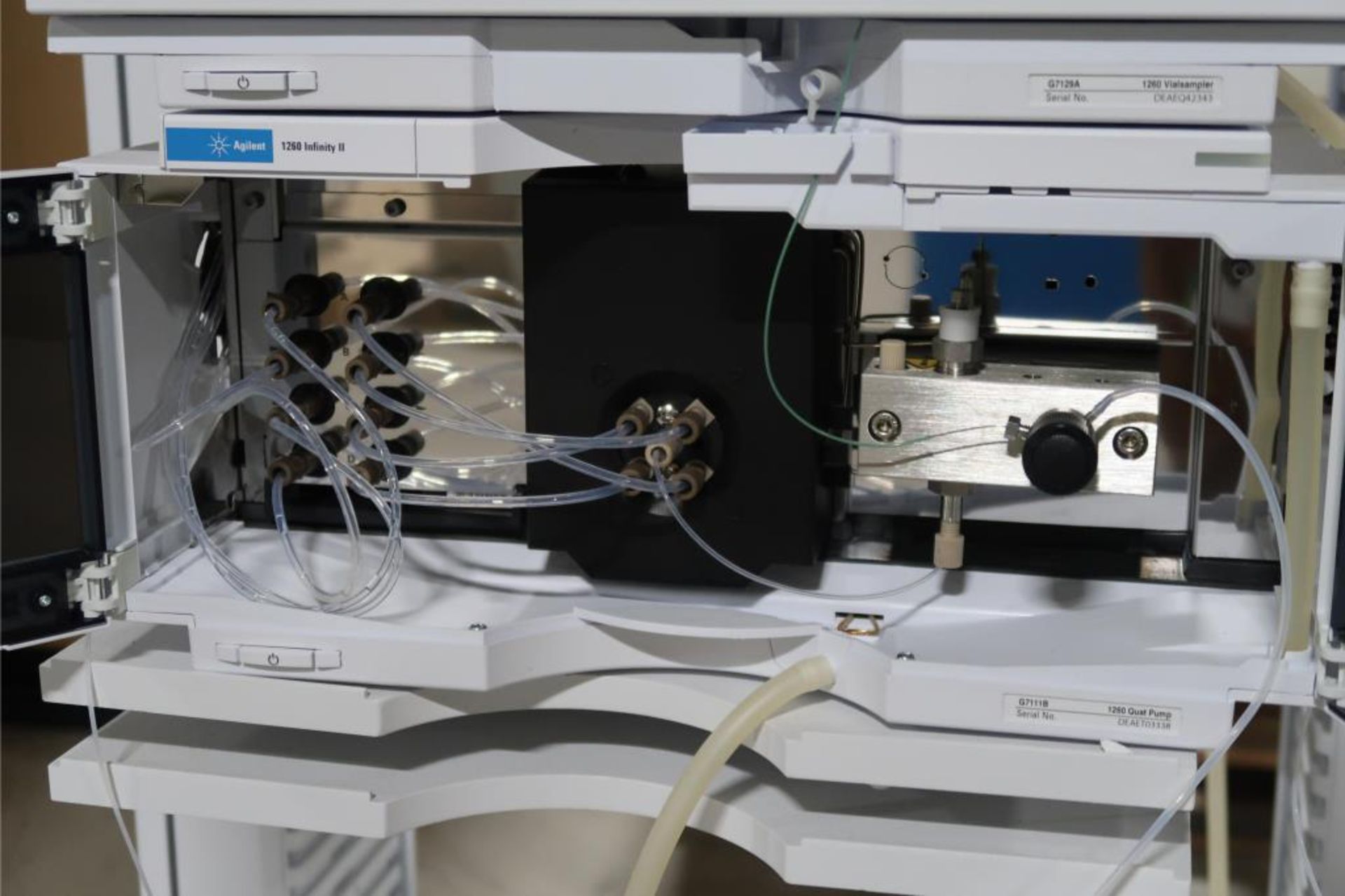 Agilent HPLC System - Image 21 of 26