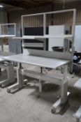 BOSTONtec Electric Adjustable-Height Work Table
