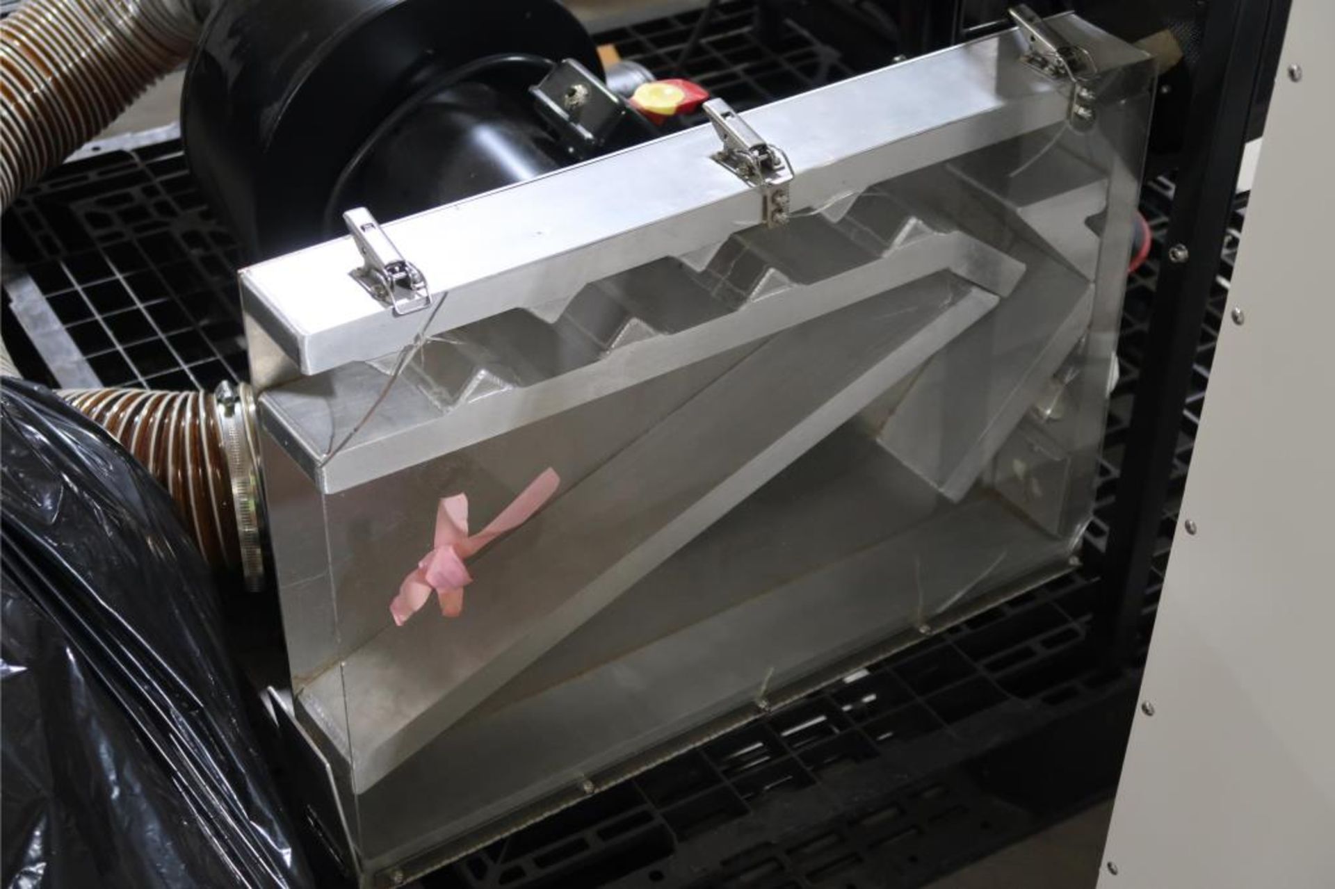Centurion Pro Wet/Dry Bud Trimming Machine - Image 9 of 10