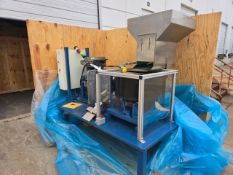 Direct Automation Inc. Vibratory Feeding Station