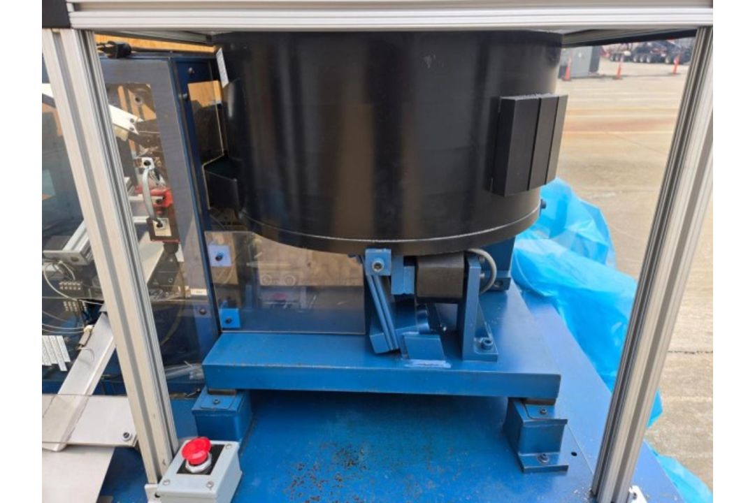 Direct Automation Inc. Vibratory Feeding Station - Image 9 of 15