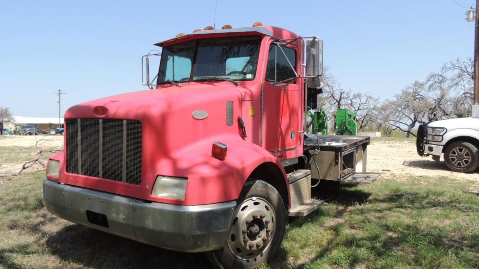 1996 Peterbilt Tractor