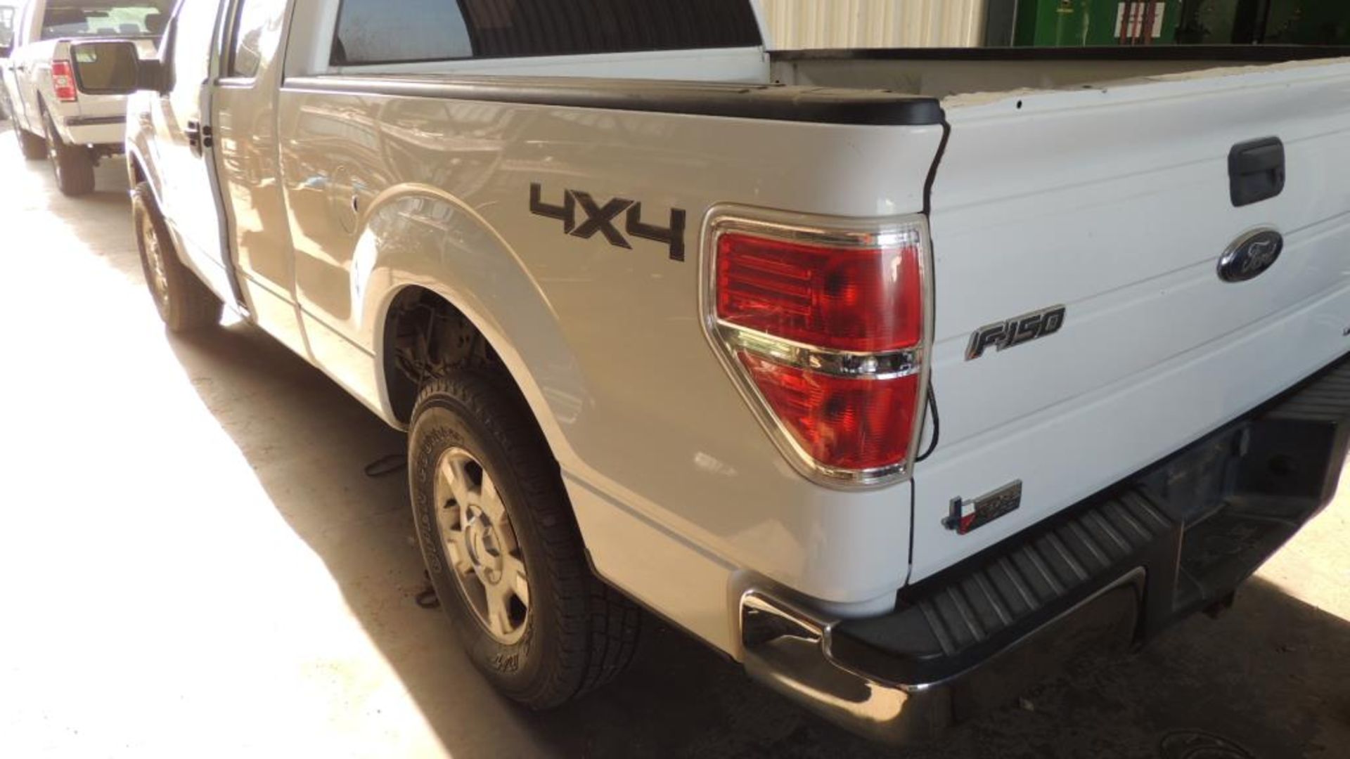 2012 Ford Pickup - Image 9 of 27