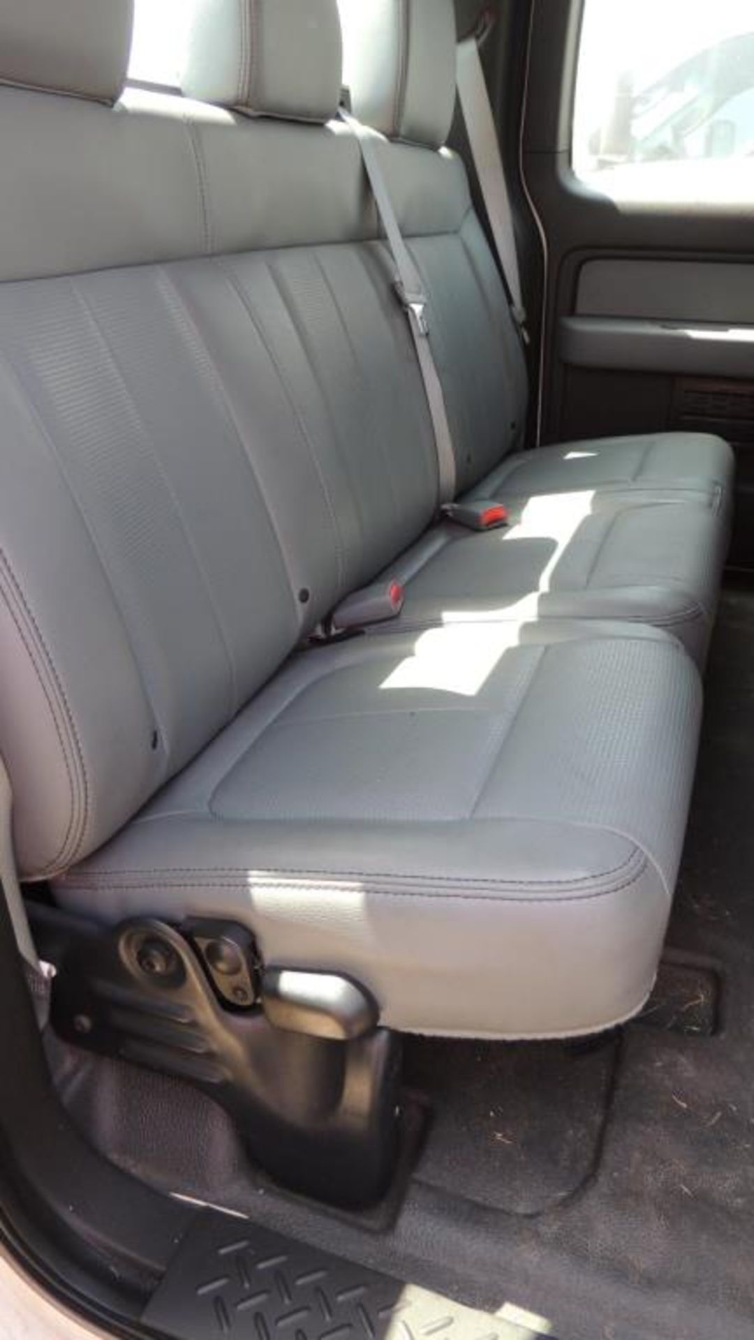 2012 Ford Pickup - Image 24 of 24