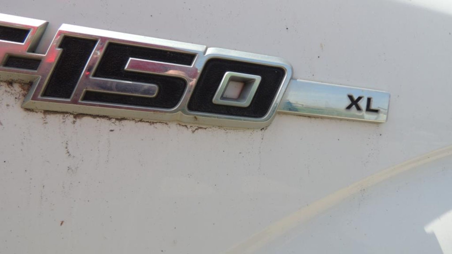 2012 Ford Pickup - Image 4 of 24
