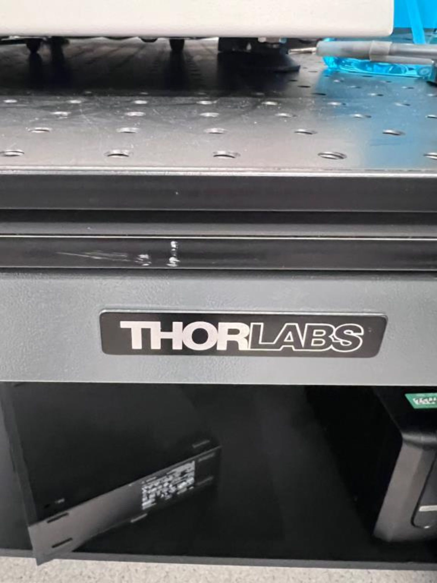 Thorlabs Stabilization Table - Image 2 of 2