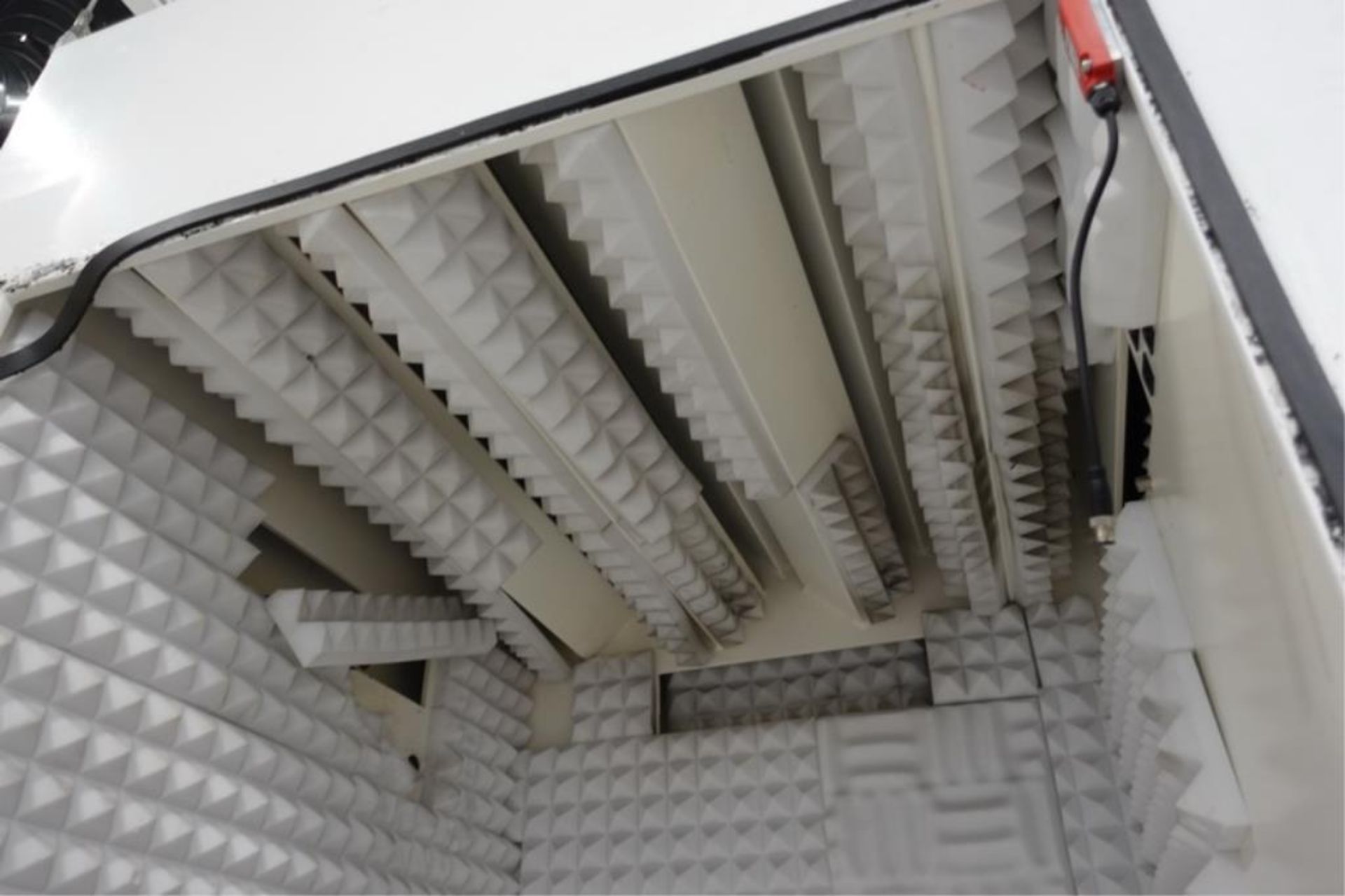 Small Blast Safety Chamber - Image 4 of 4
