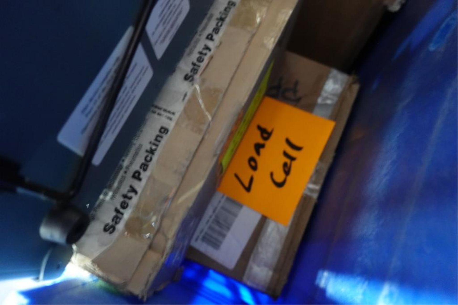 Test Equipment - Image 8 of 8