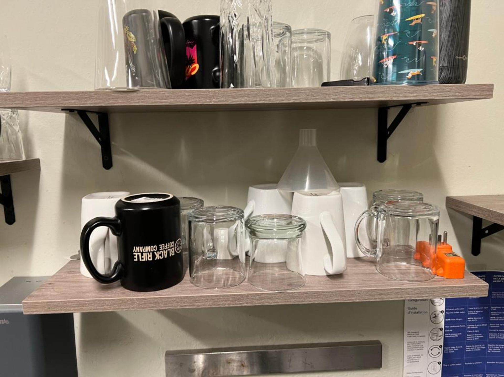 Kitchen Appliances - Image 6 of 8