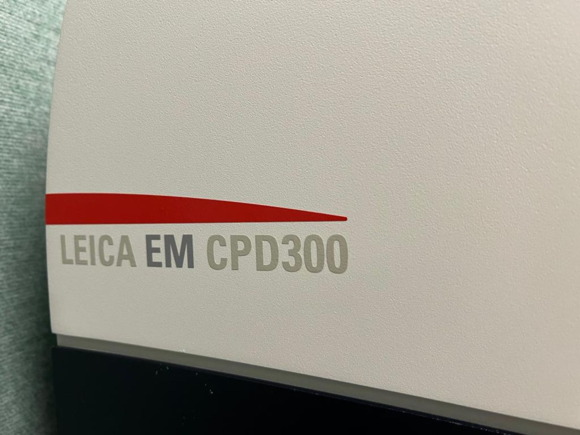 Leica Critical Point Dryer - Image 3 of 4