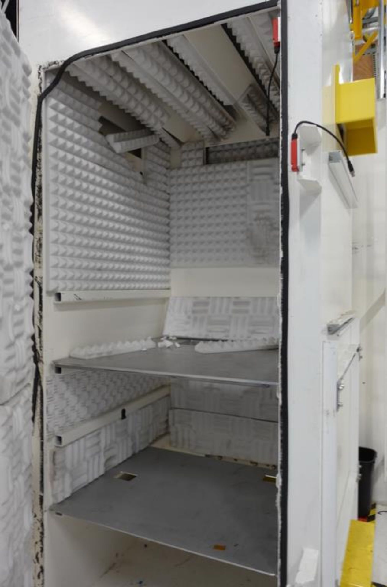 Small Blast Safety Chamber - Image 3 of 4