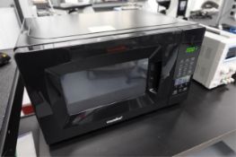 Comfee EM720CPL-PMB Microwave