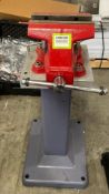 Wilton Vise Pedestal