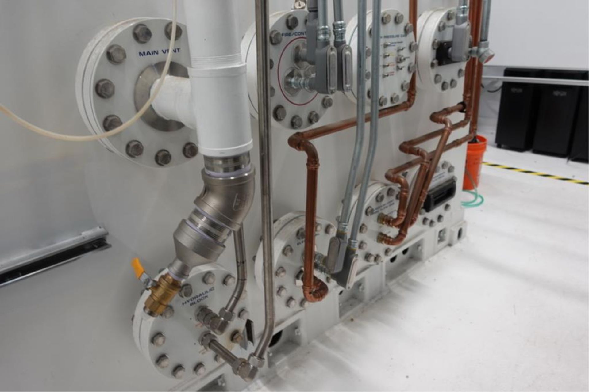 Extra Large Blast Safety Chamber - Image 3 of 6