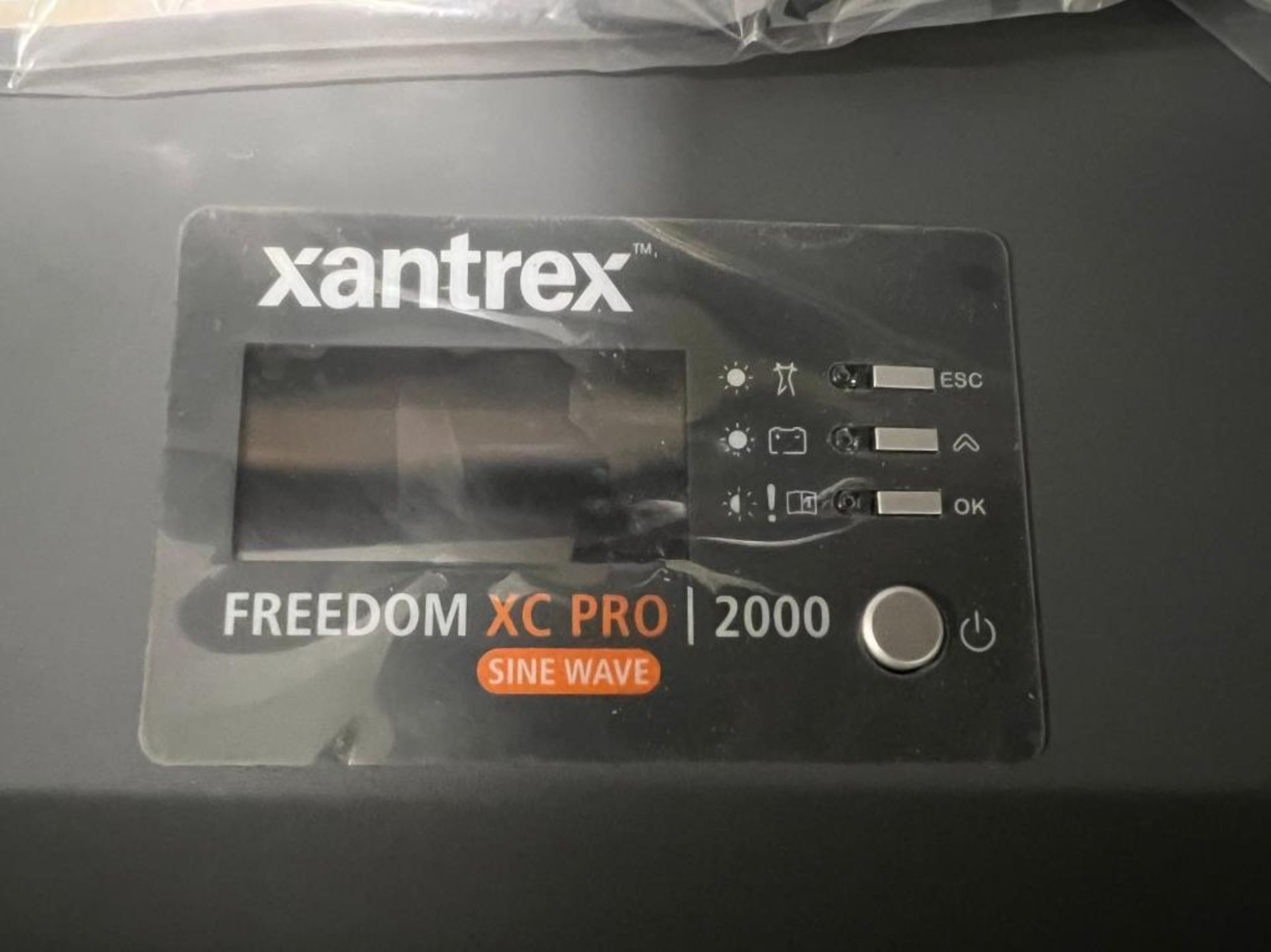 Xantrex Freedom XC Pro 2000 (Needs Repair) - Image 2 of 4