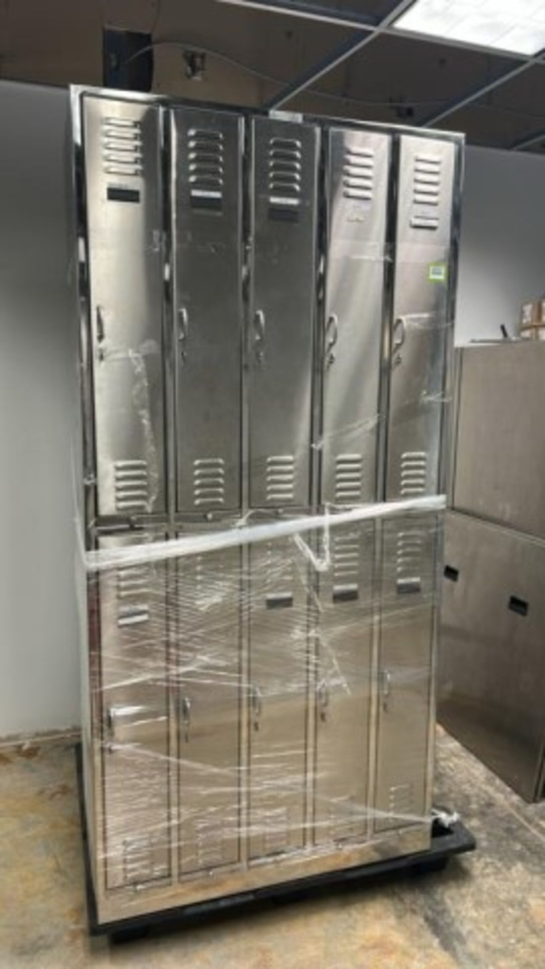 Stainless Steel Lockers - Image 2 of 5