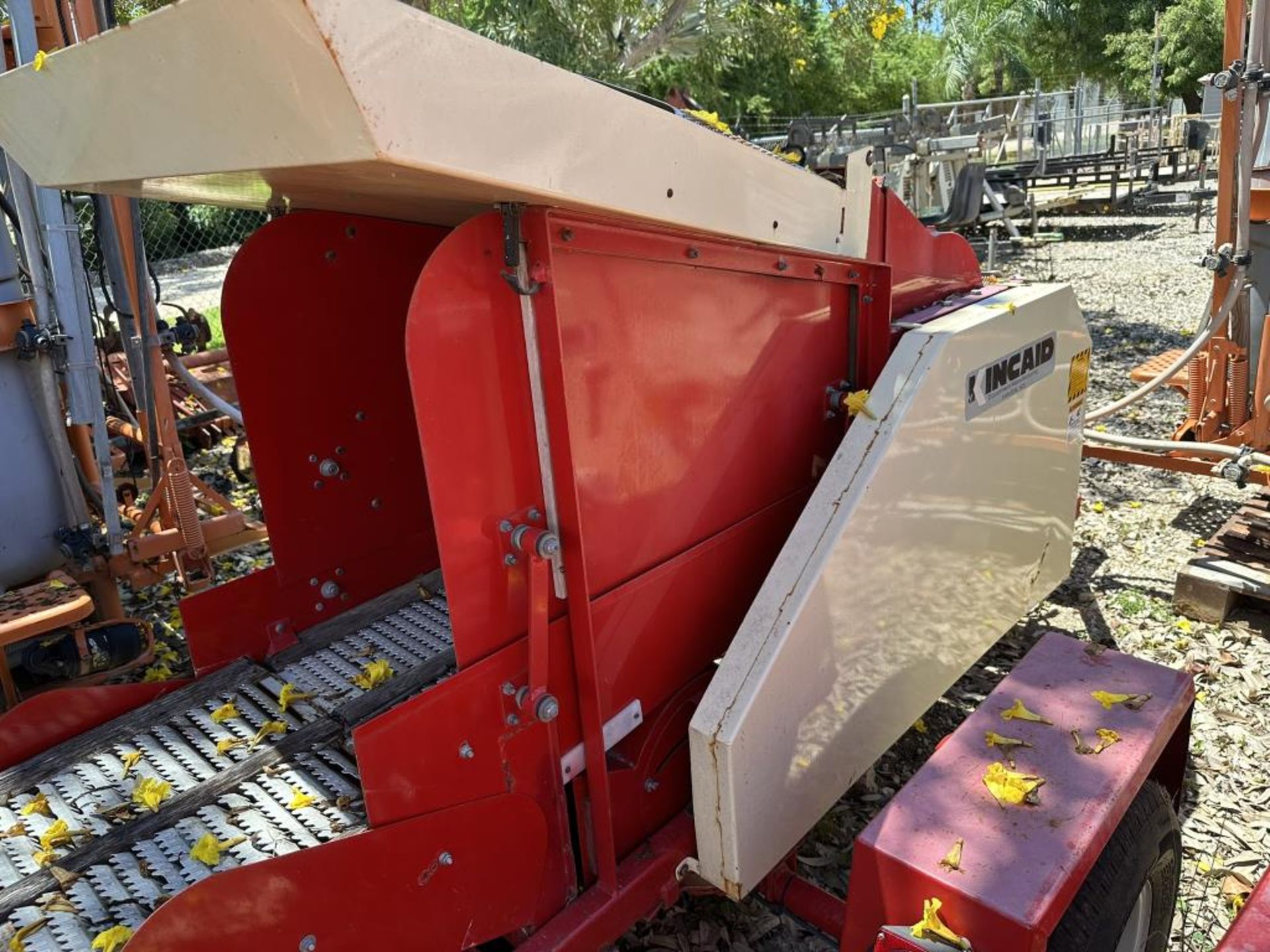 Kincaid Threshing Machine - Image 4 of 4