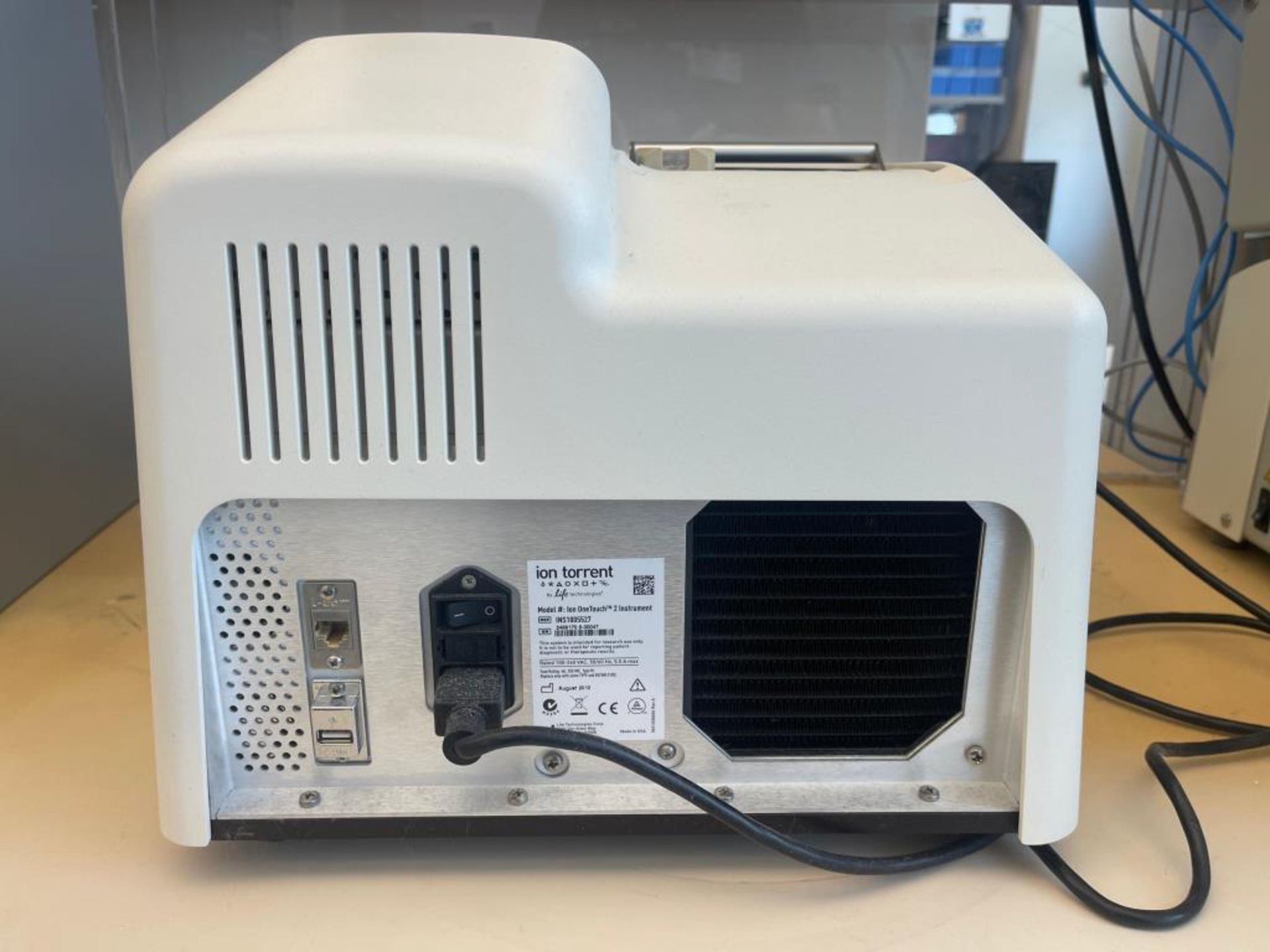 Ion OneTouch 2 Instrument - Image 4 of 5