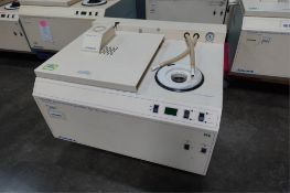 Savant AES2010-220 SpeedVac System