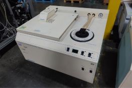 Savant AES2010-220 SpeedVac System