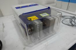 Retsch Qiagen TissueLyser Bead Mill