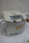 Beckman Coulter Microfuge 18 Centrifuge