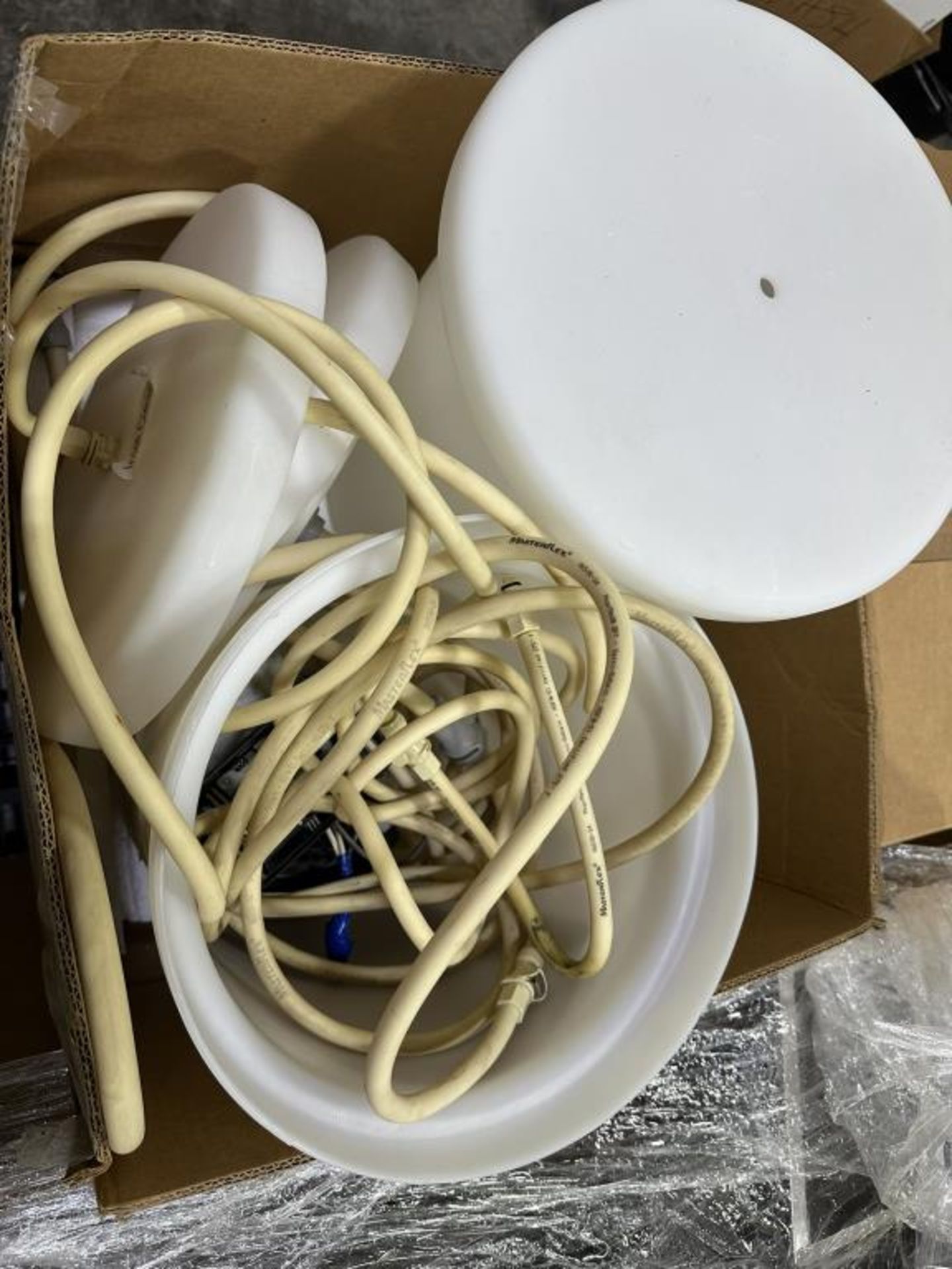 Freezer Racks and Plasticware - Image 5 of 6