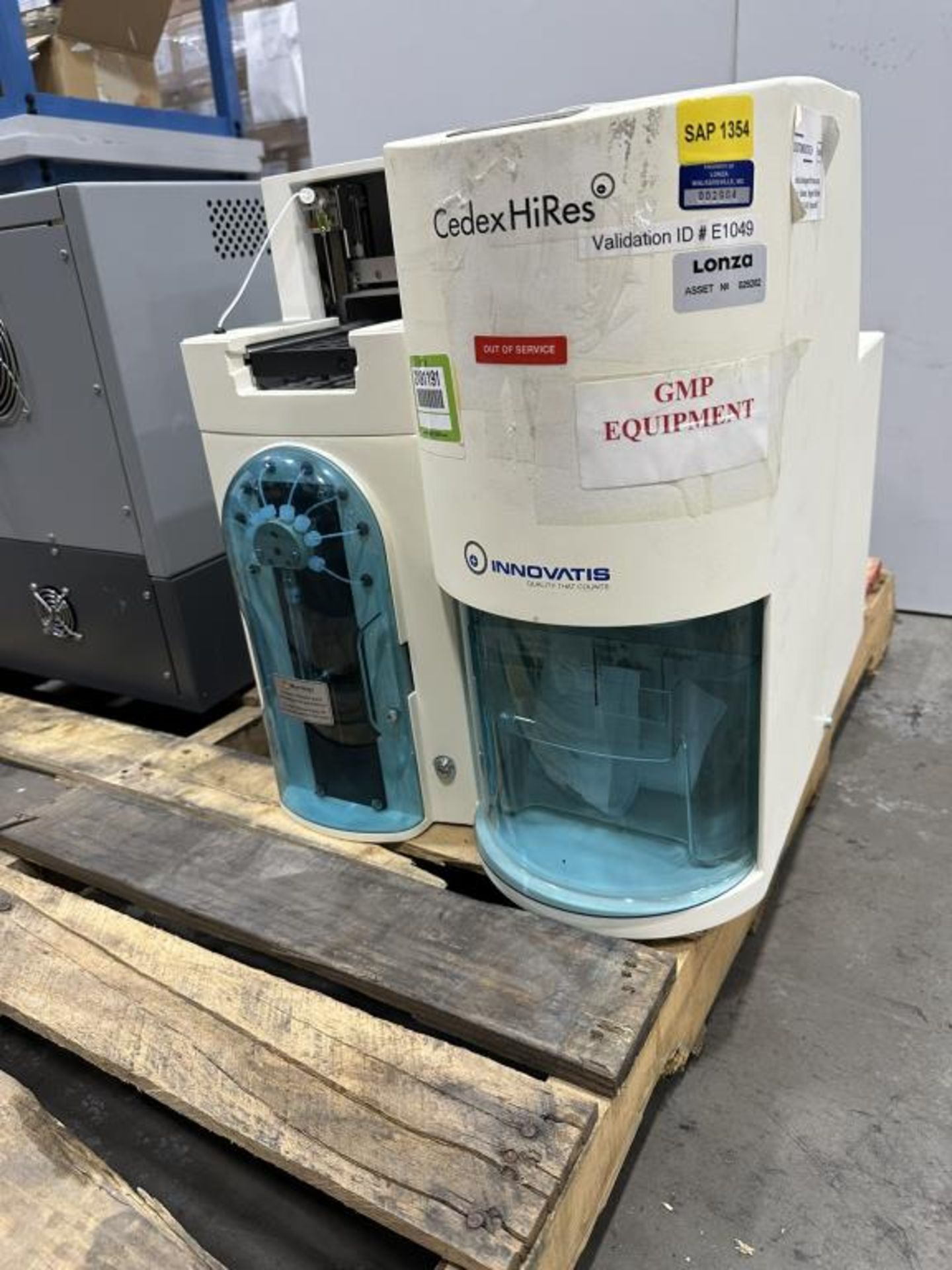 Roche Cedex HiRes Analyzer - Image 2 of 6