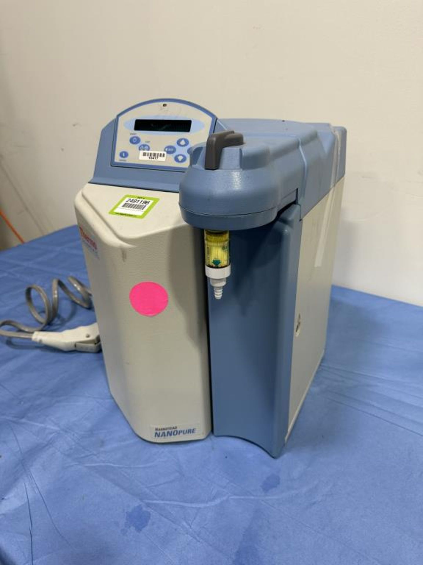 Barnstead NanoPure Water Purification System - Image 3 of 10