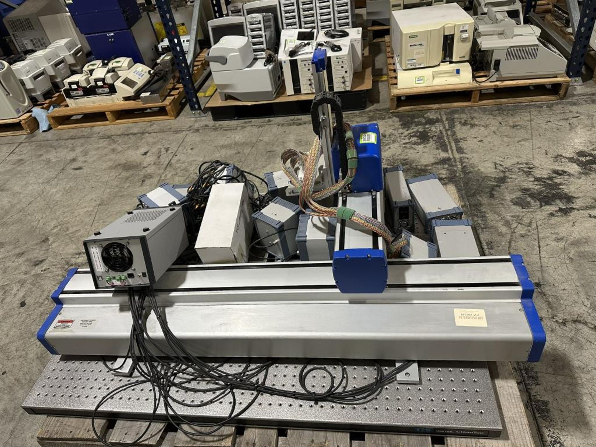 Precise Automation Robotic Arm - Image 6 of 8